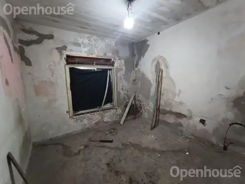 Casa 3 ambientes con 1 baño