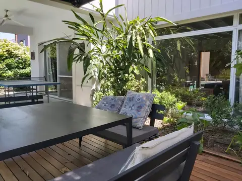 Casa en Alquiler Temporal en Santa Barbara, USD 2.950