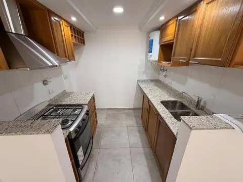 Alquiler, Monoambiente amplio, frente, Unico, balcon gigante