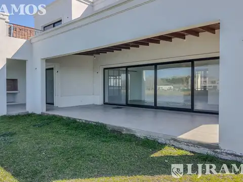 Casa en Venta en Villanueva, USD 540.000