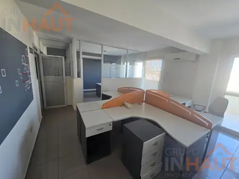 Oficina en Alquiler en Neuquen, USD 6.000
