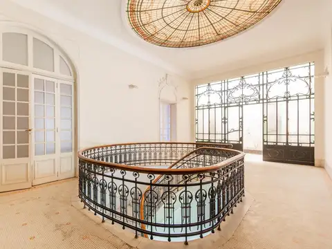 Local en  Alquiler. Retiro