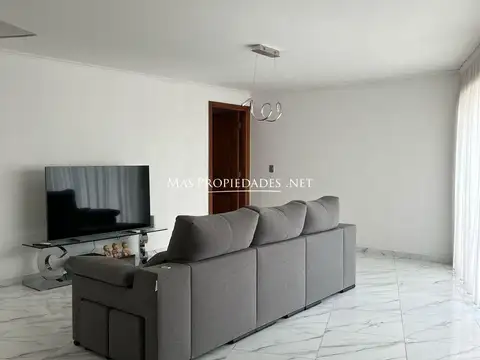 Casa en Venta en La Alameda, USD 210.000