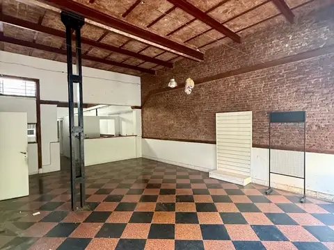 Local en Alquiler 40 años