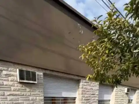 CASA EN VENTA EN LOS HORNOS, CON POSIBILIDAD DE DOS LOCALES