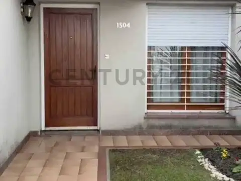 135 y 63 1500, Piso 0