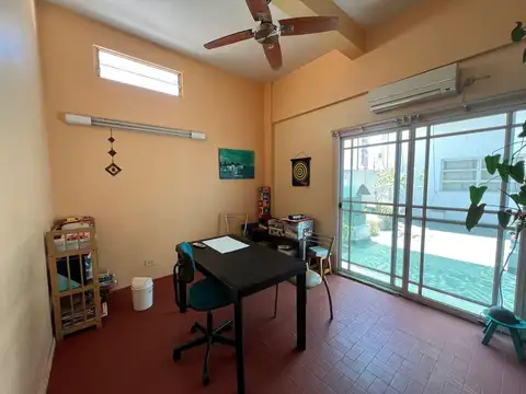 VENTA OFICINA 46M2 CENTRO DE CASERO -OPORTUNIDAD-