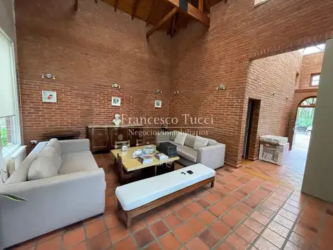 Casa en Alquiler A Estrenar