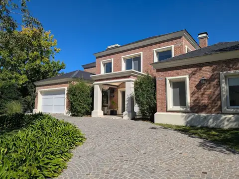 Casa en Venta de 4 dormitorios