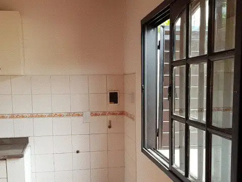 Casa en Venta en Caseros, USD 75.000