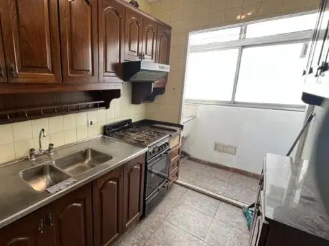 Departamento en Alquiler en Moron, $ 800.000