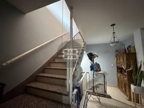 Depto Tipo Casa 3 ambientes con 2 baños