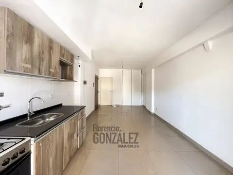 Mariano Acosta 200