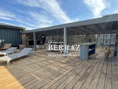 Casa Venta 3 Dormitorios Barrio San Vicente Lote de 1500 m2 Punta del Este