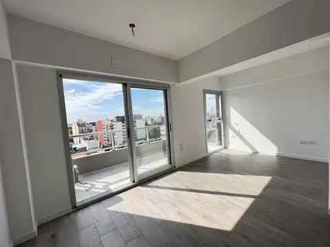 MONOAMBIENTE EN "L" GRAN PLACARD EMPOTRADO PISO ALTO NUEVO AMENITIES