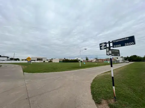 Terreno en Venta 20  mts Frente