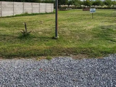 Lote En Pascual Y Simeone, Sarmiento Chico, Luján En Venta