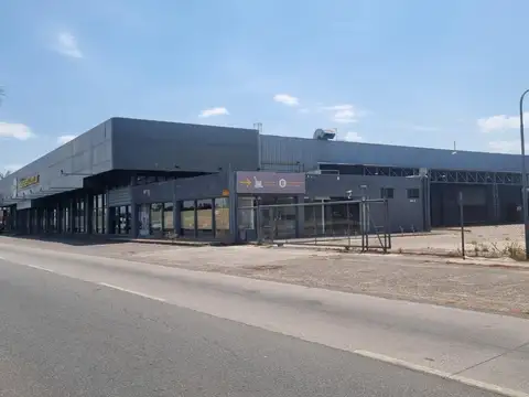 Edificio Comercial con oficinas en Castelar