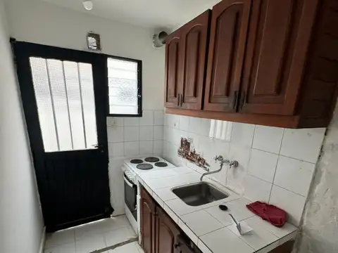 Depto Tipo Casa 2 ambientes con 1 baño
