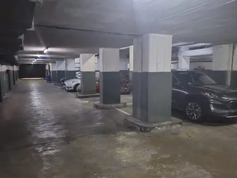 Cochera cubierta,bajas expensas