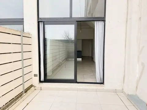 Departamento en Alquiler en Parque Chacabuco, $ 750.000