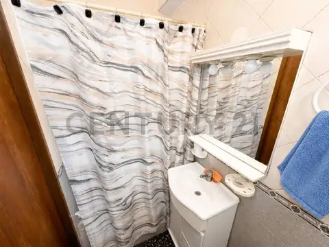 VENTA PH 3 AMBIENTES CON TERRAZA PROPIA EN DEVOTO