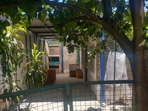 Alem 456 casa interna