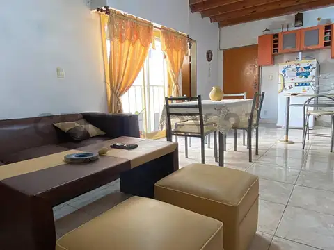 Depto Tipo Casa en Venta 31 años