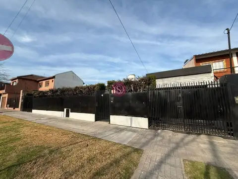 Casa  en Venta en San Miguel, G.B.A. Zona Norte, Argentina