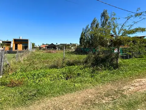 VENTA Lote 765 m² orient. NE - Ing. Maschwitz