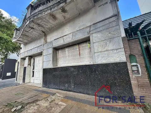 Depto Tipo Casa en Venta 60 años