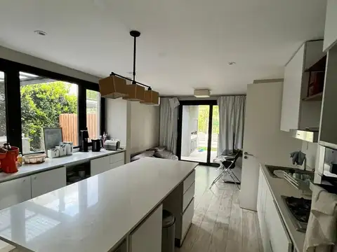 Casa en Alquiler Temporal en Lagos Del Norte, USD 5.000
