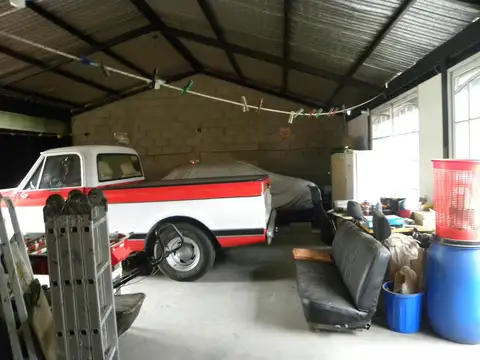 Quinta en Venta con 1 cochera