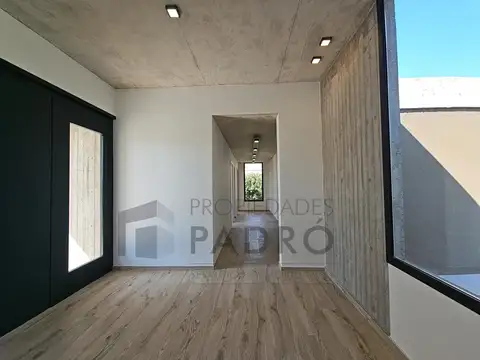 Casa en Venta en Santa Irene, USD 390.000