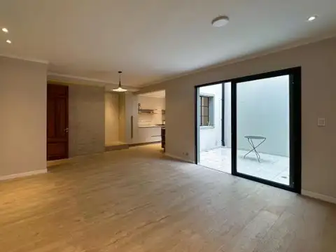 Casa en Venta, Mendoza 3000, Rosario, 3 dormitorios c/patio