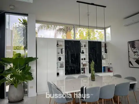 Casa en Alquiler al Sureste