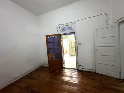 PH TIPO CASA EN MUY LINDA ZONA DE BARRACAS