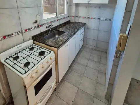 Virgilio 2800, Piso 6