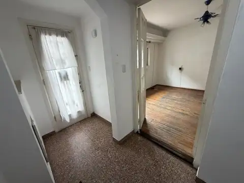 Depto Tipo Casa en Alquiler de 2 ambientes
