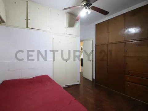 VENTA PH 4 AMBIENTES TIPO CASA CON COCHERA SIN EXPENSAS LOMAS DEL MIRADOR