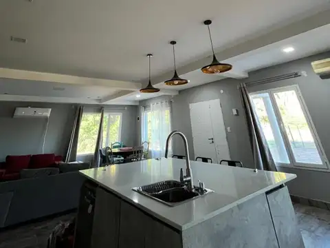 Casa en Alquiler A Estrenar