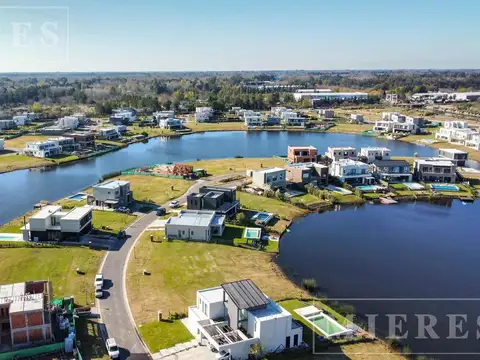 Lote en Venta en el Barrio Santa Ana, Villanueva.