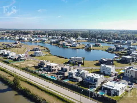 Terreno en Venta de 568,0 m2