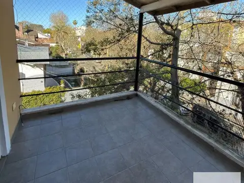 Depto Tipo Casa en Alquiler de 2 ambientes