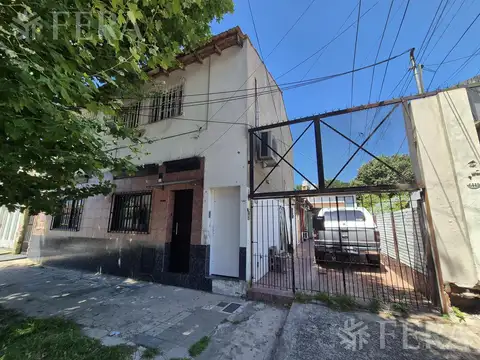 MARIANO MORENO  al 6400