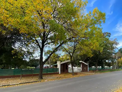 Terreno en Venta 136  mts Fondo