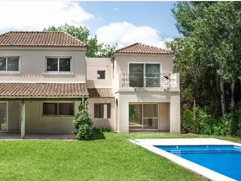 Casa en Alquiler de 5 dormitorios