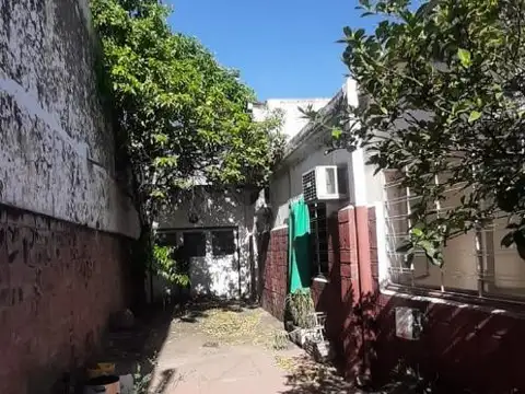 Casa 7 ambientes con 3 baños