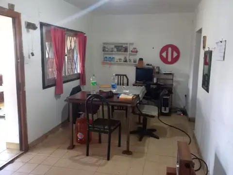 Casa Lote 10x31 3 ambientes El Palomar