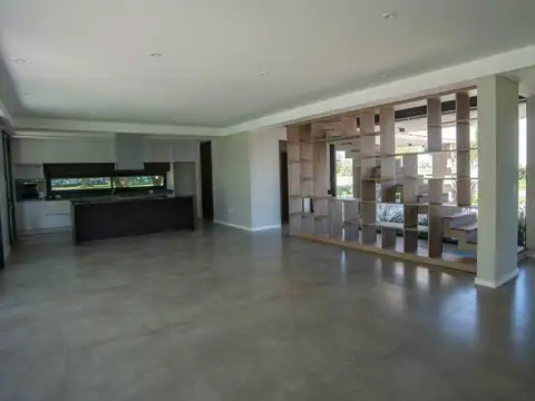 VENTA CASA 4 AMB A ESTRENAR  PISCINA GREENVILLE